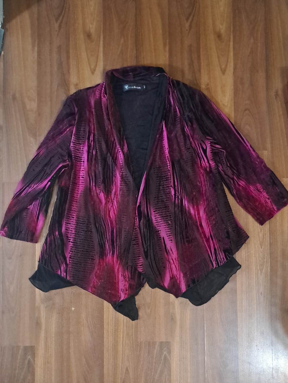 Collection Velvet Open-Front Cardigan in Magenta and Black